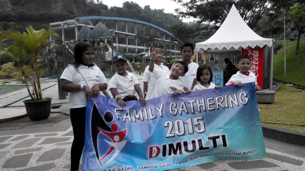 Dimulti Pool Family Gathering